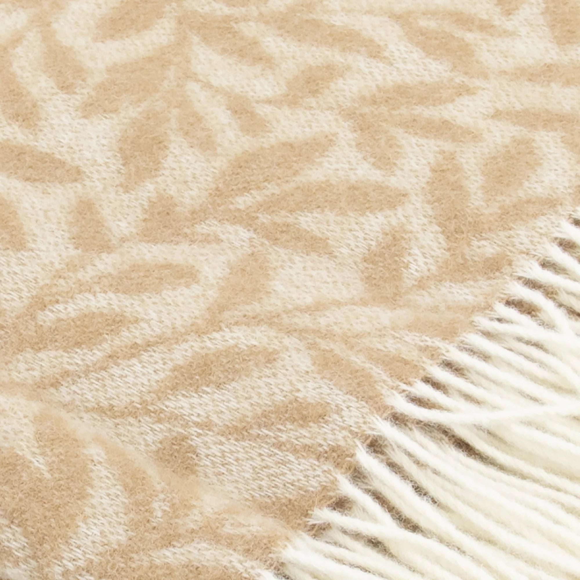 Leaf Pattern Beige Wool Blanket
