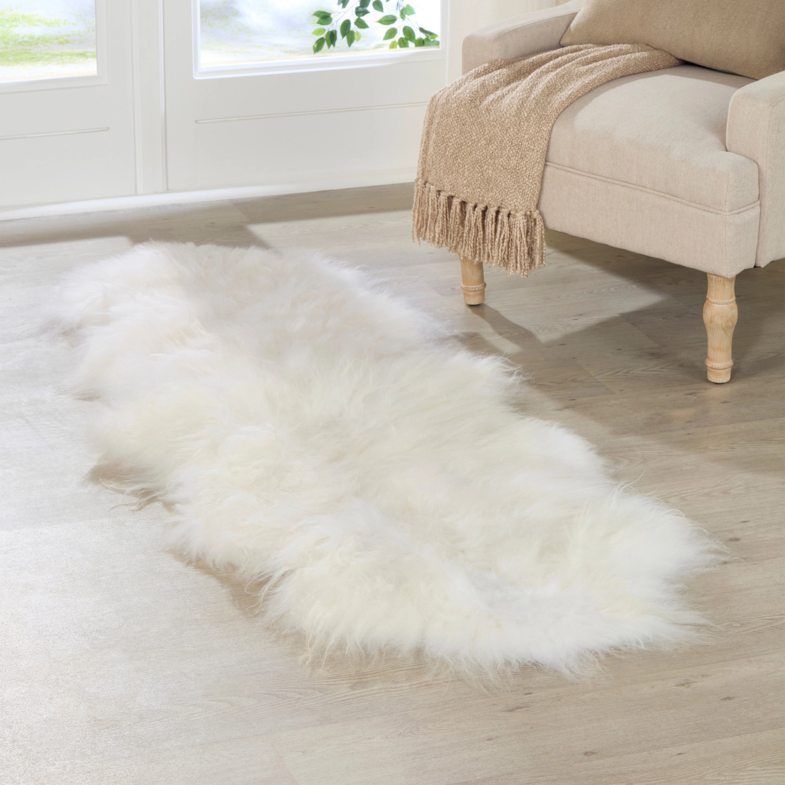 Double Ivory White Icelandic Sheepskin Rug