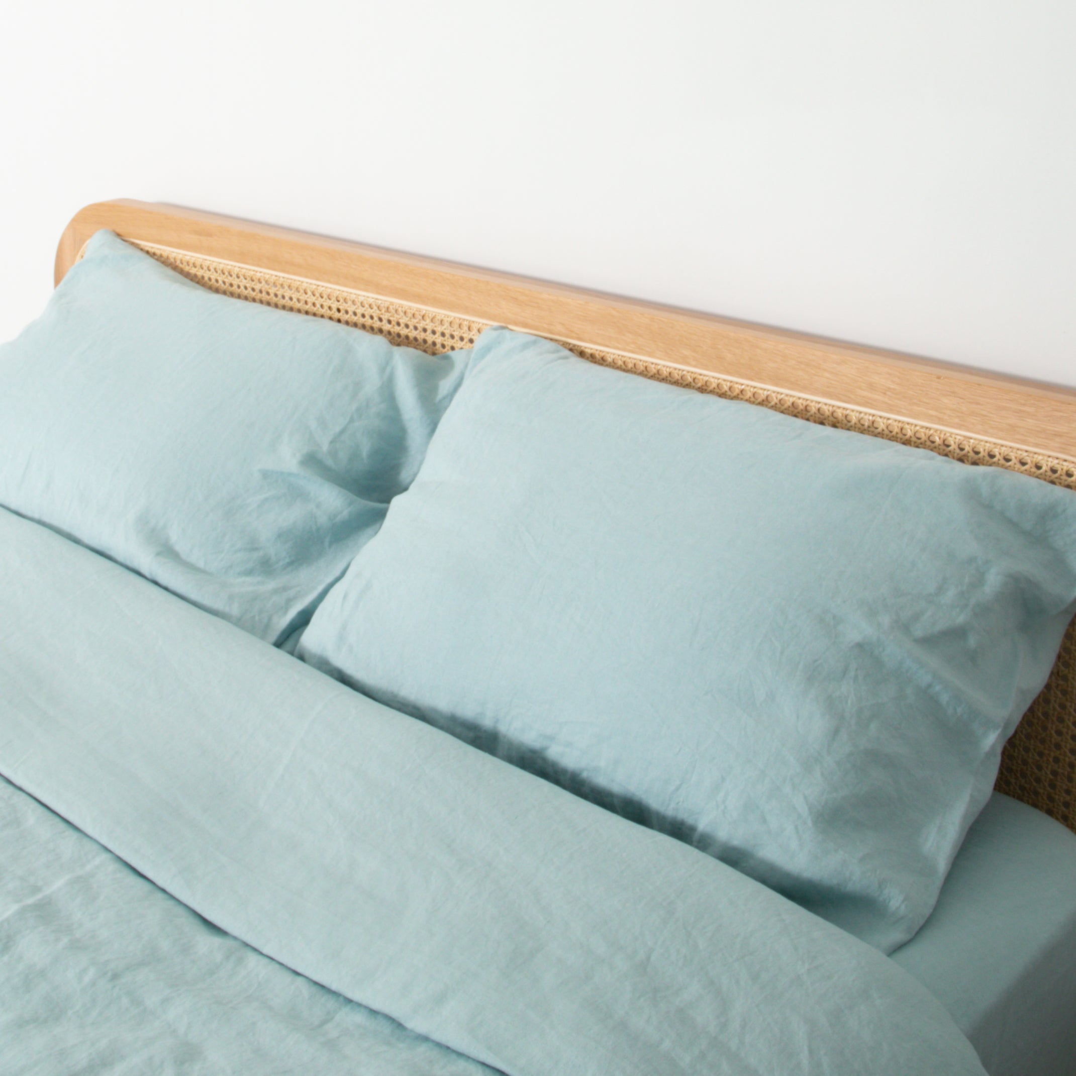 Aqua Pair Of 100% Linen Pillowcases