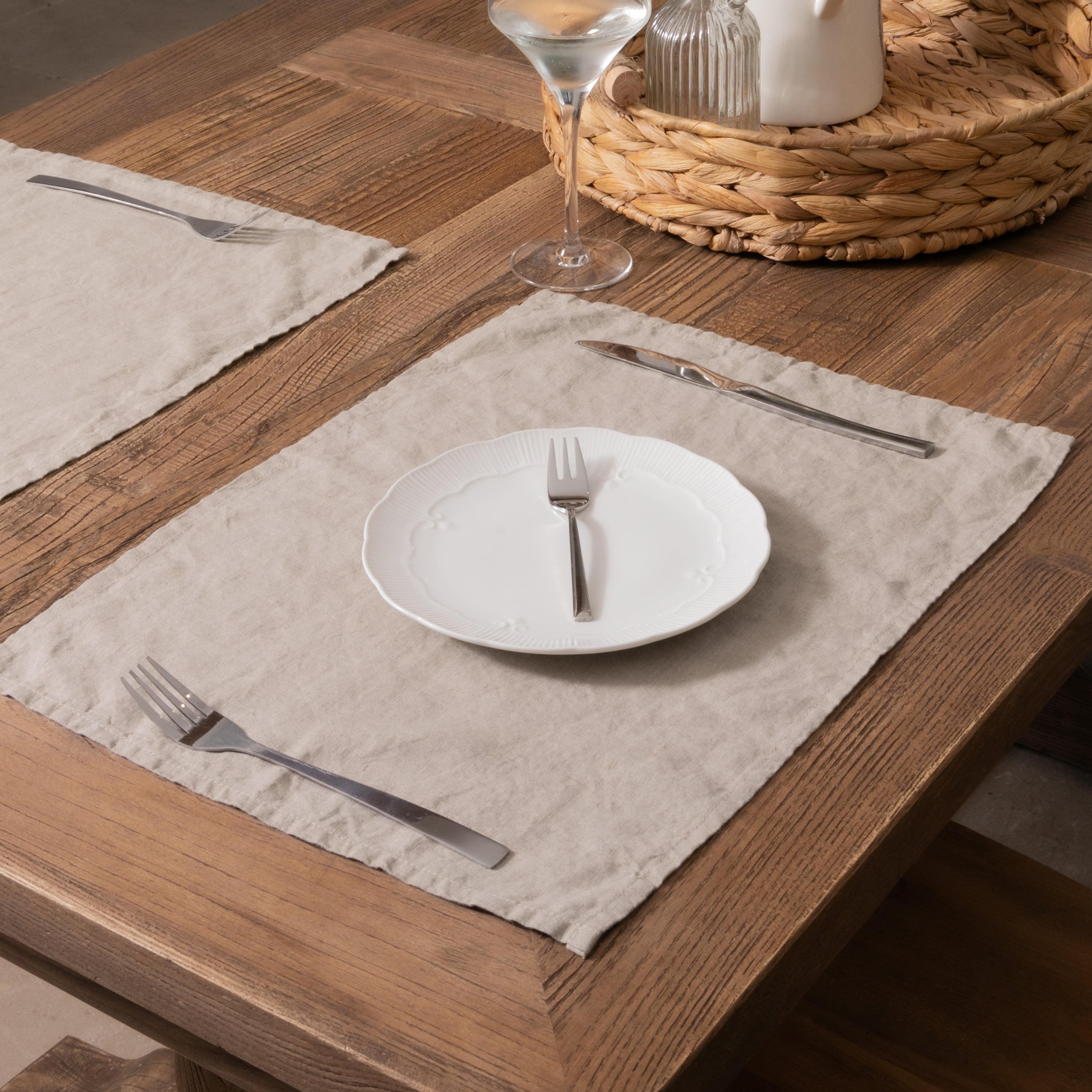 Natural Set of 4 100% Linen Placemats