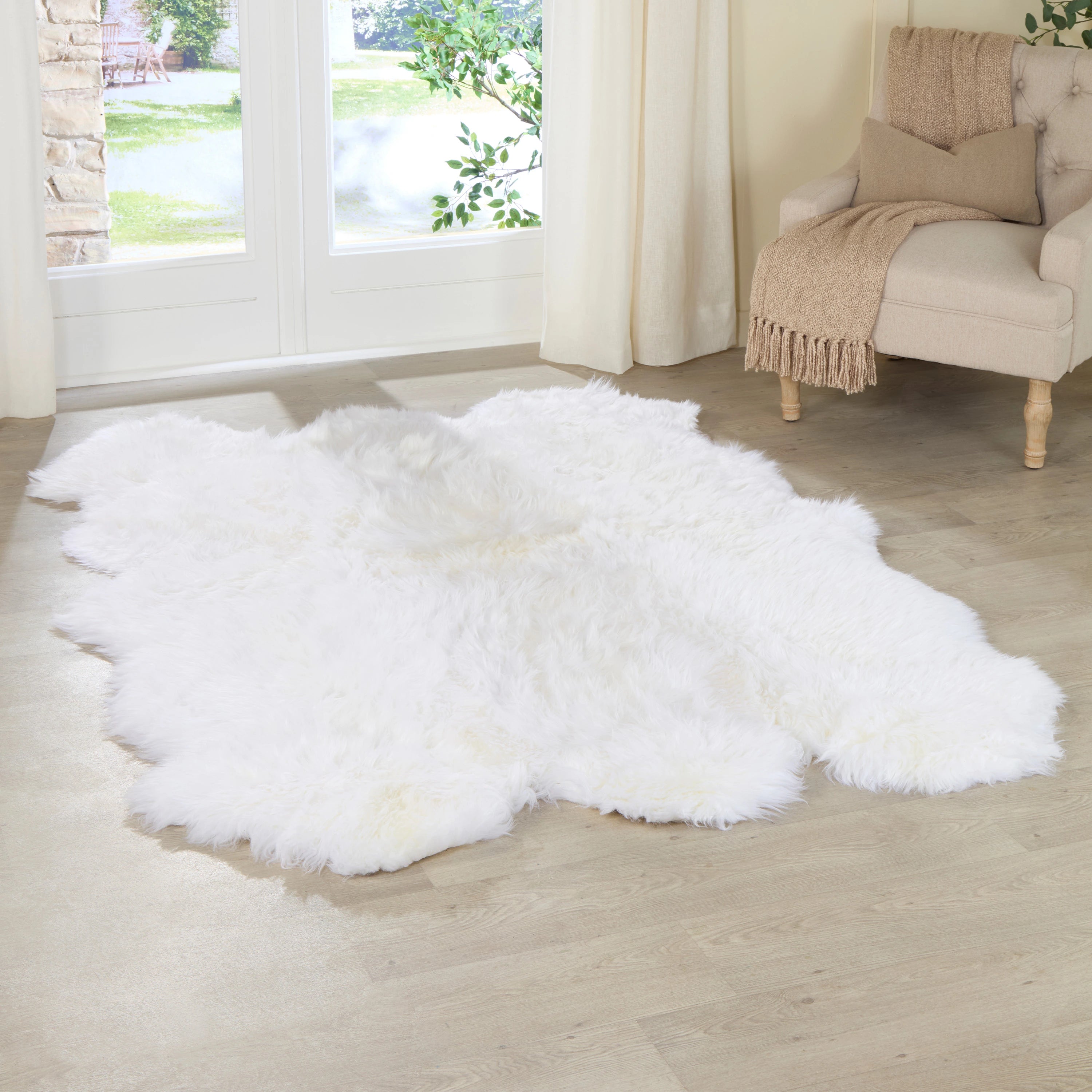 Sextuple Natural White Sheepskin Rug