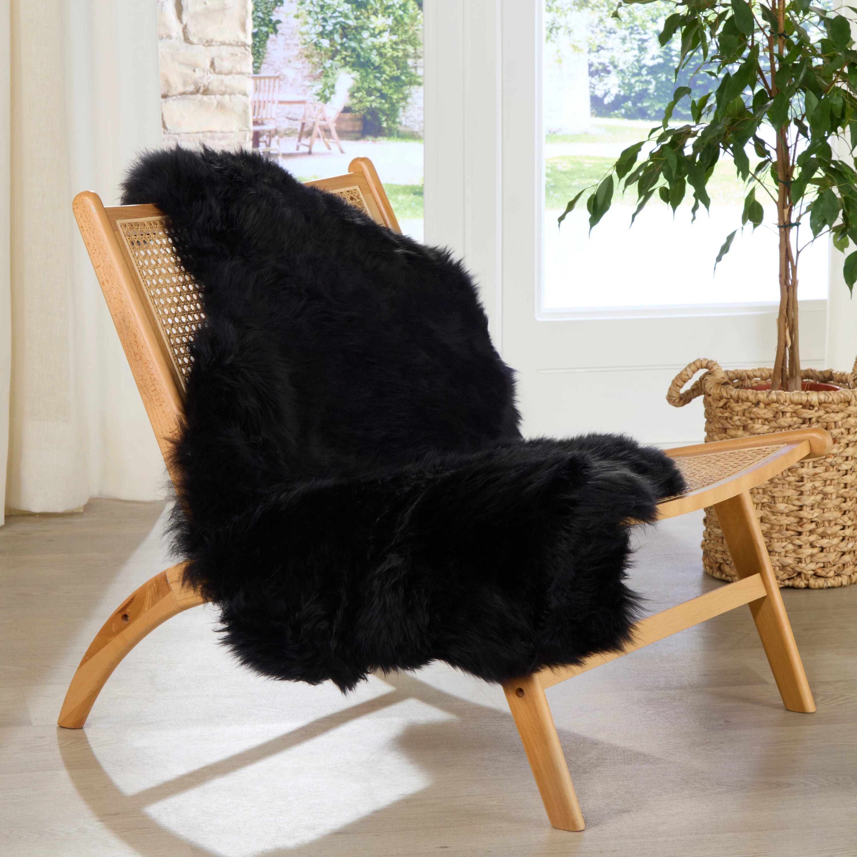 Premium Black Sheepskin Rug