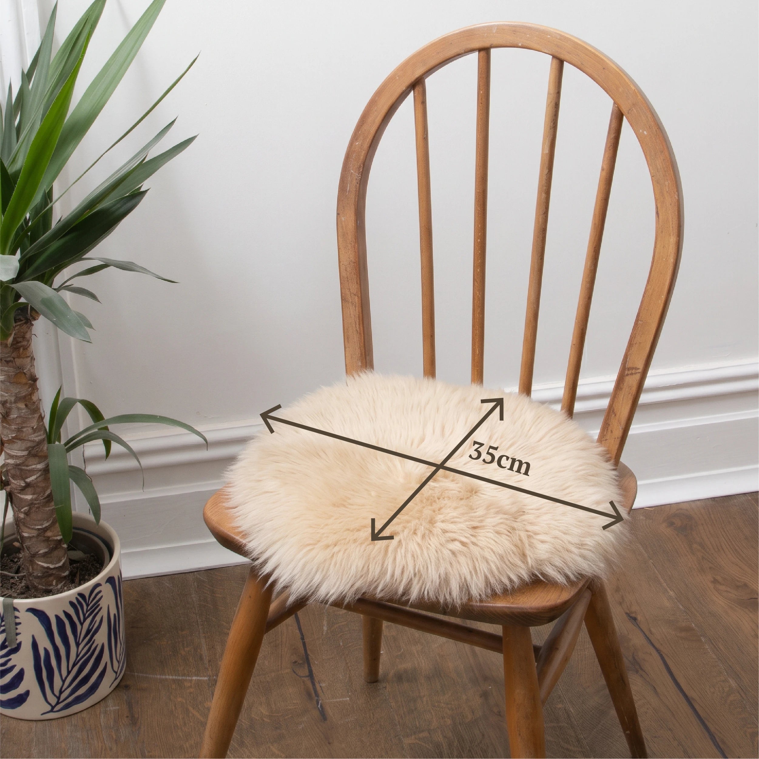 Champagne Round Sheepskin Chair Pad