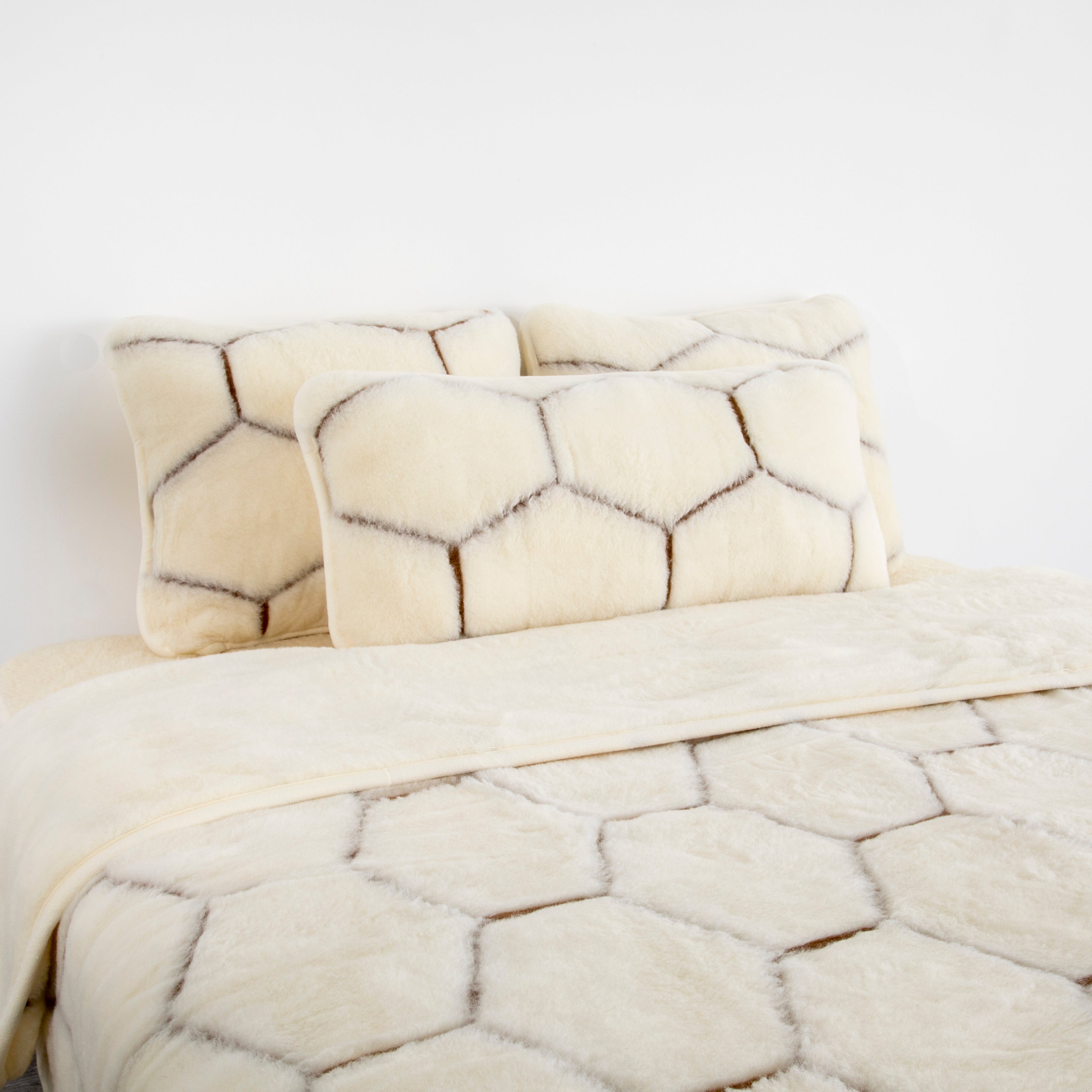 Cashmere Wool Quilt - Natural Hex