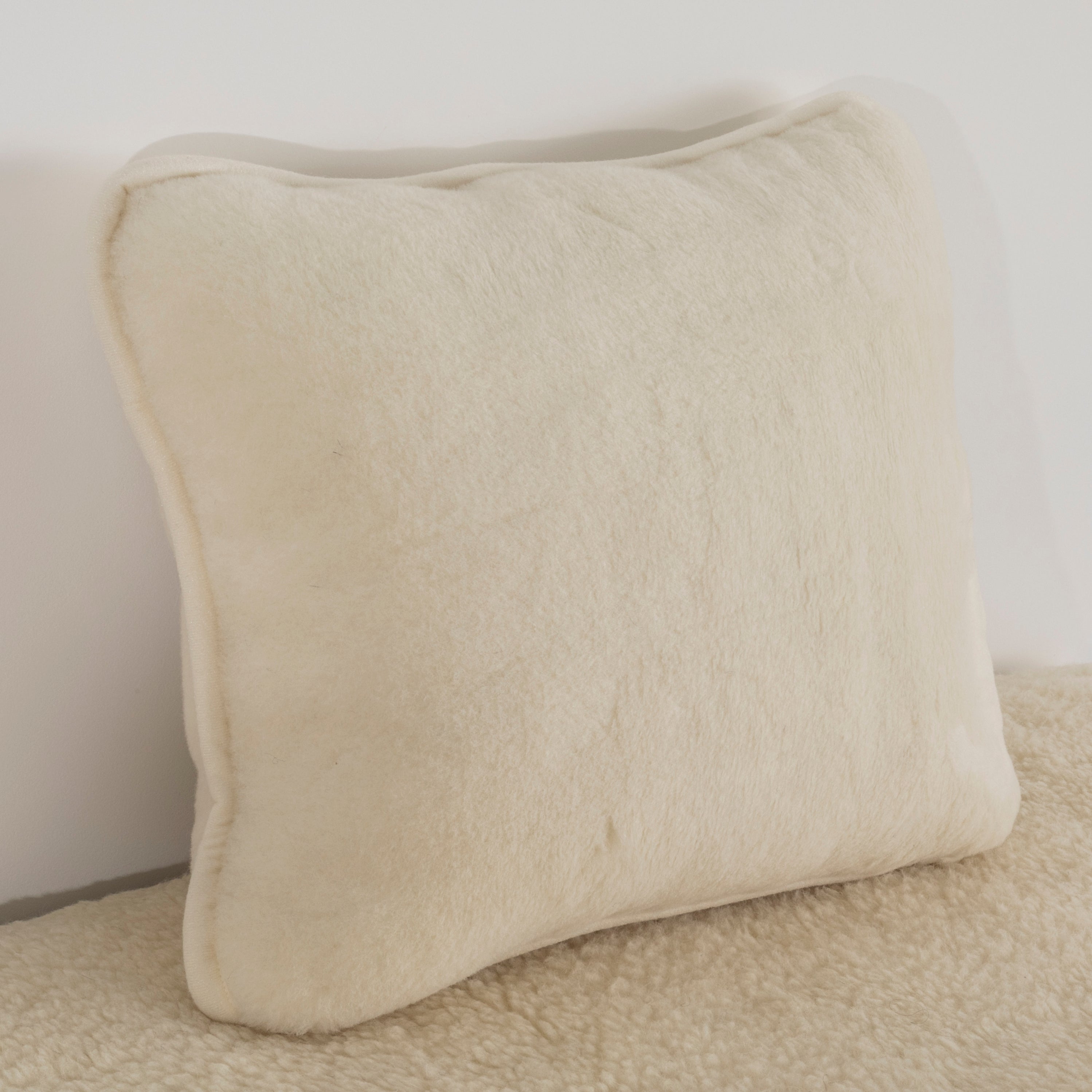 Merino Wool Cushion - Natural