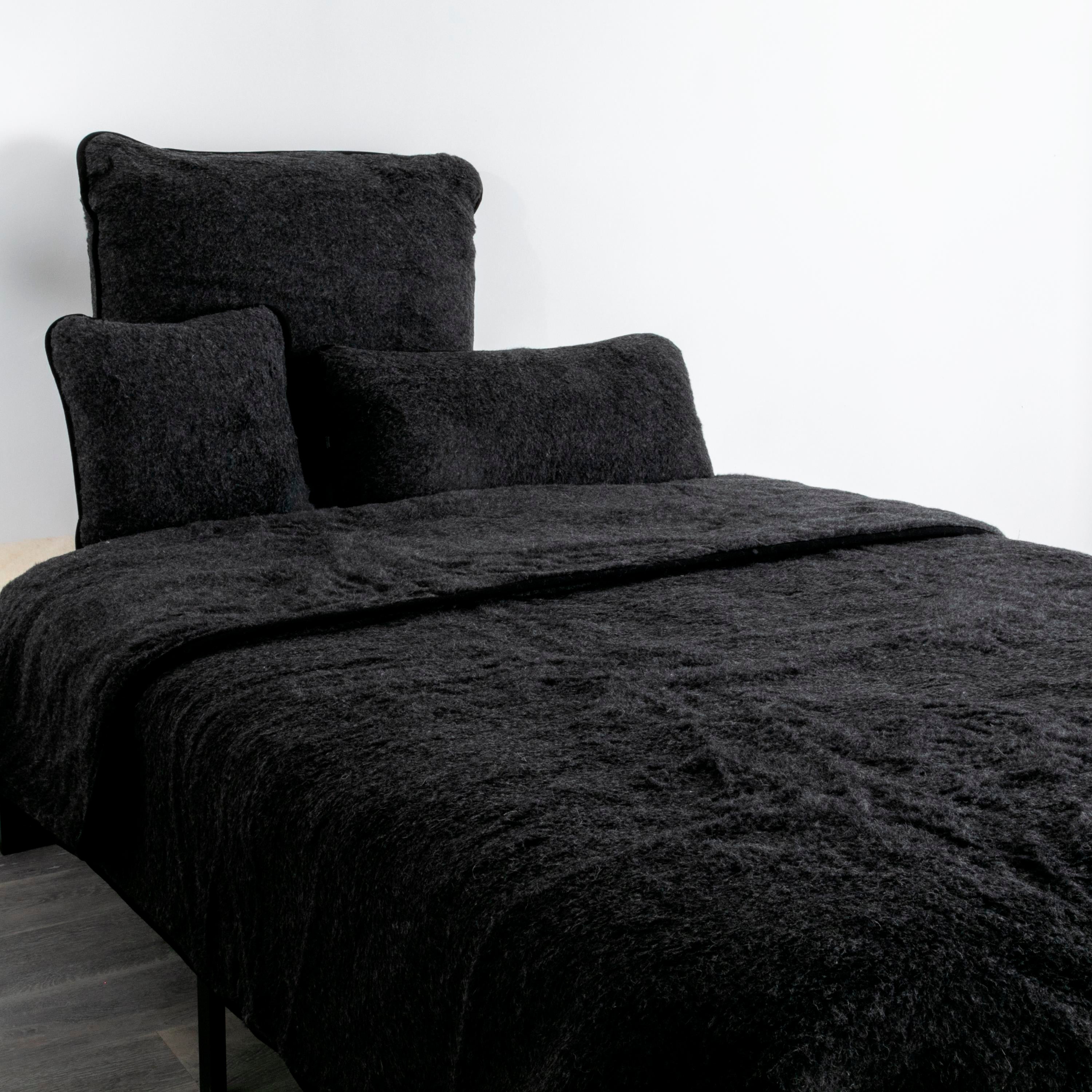 Merino Wool Quilt - Black