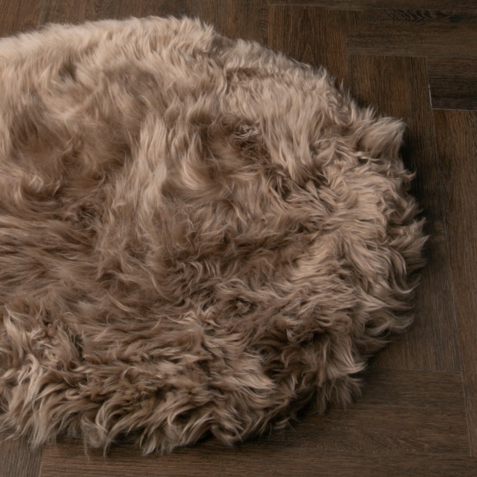 Light Brown Round Sheepskin Rug - 70cm